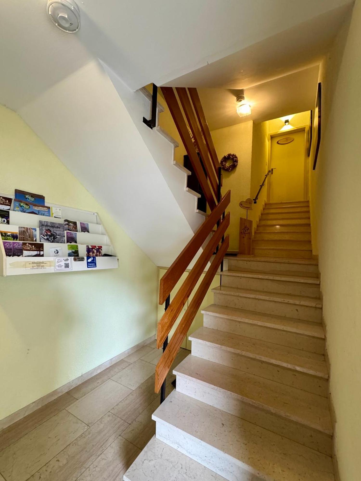 Ferienwohnung Sonnentraum - Appartement 5 Willingen Willingen  Bagian luar foto